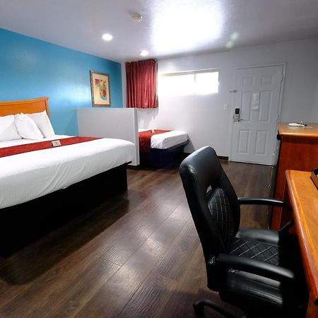 M Star Hotel Searcy Buitenkant foto