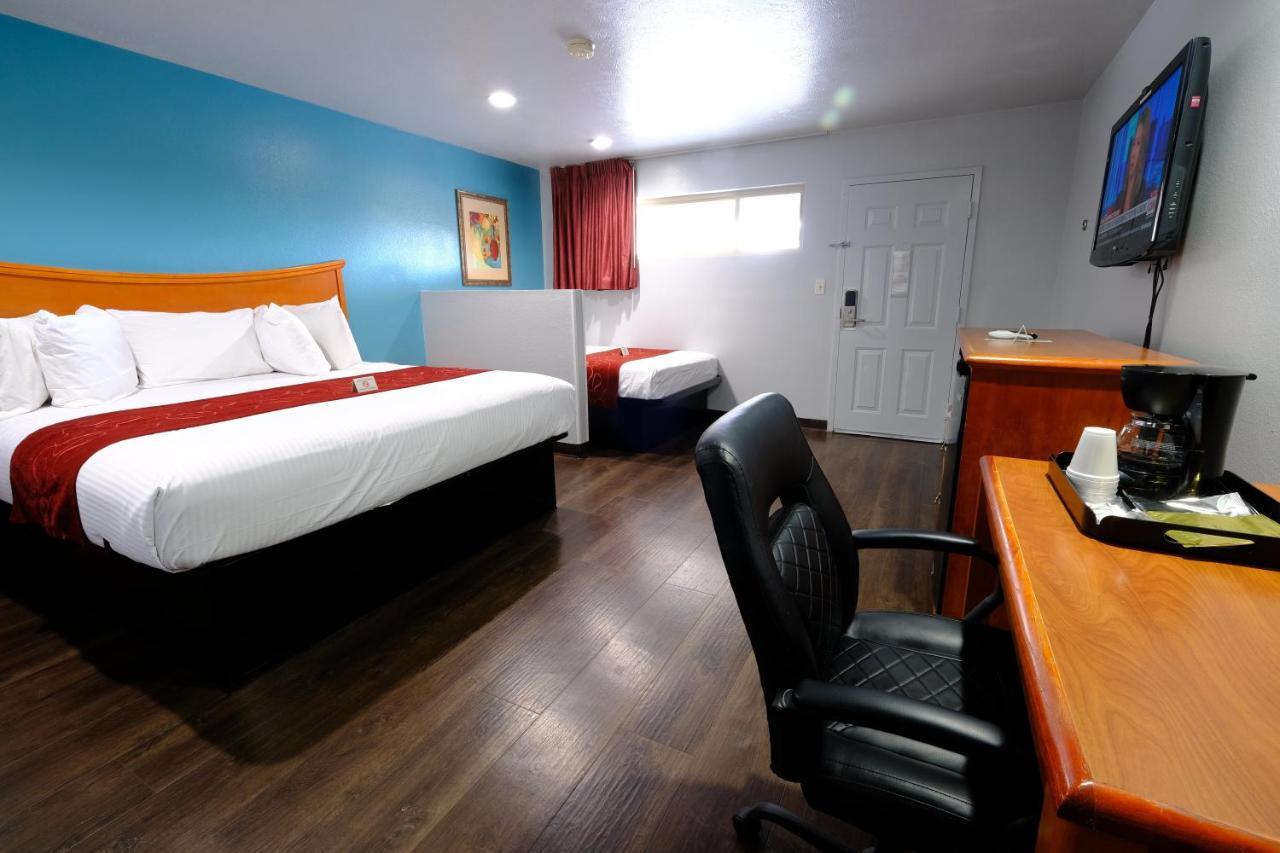 M Star Hotel Searcy Buitenkant foto