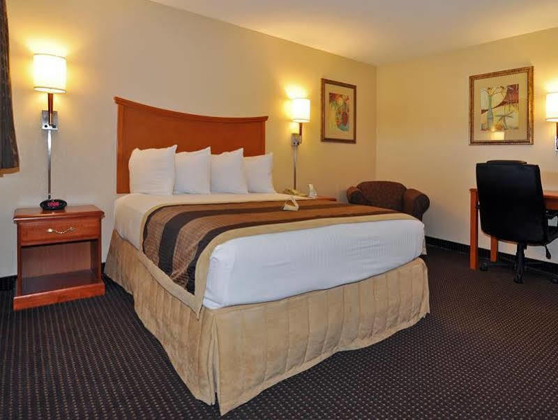 M Star Hotel Searcy Buitenkant foto